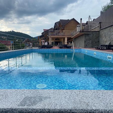 Greku Hotel Bukovel Luaran gambar